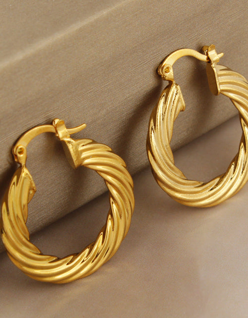Load image into Gallery viewer, RMZ GOLD NYC 14k Gold Classic Bamboo Hoop Earrings
