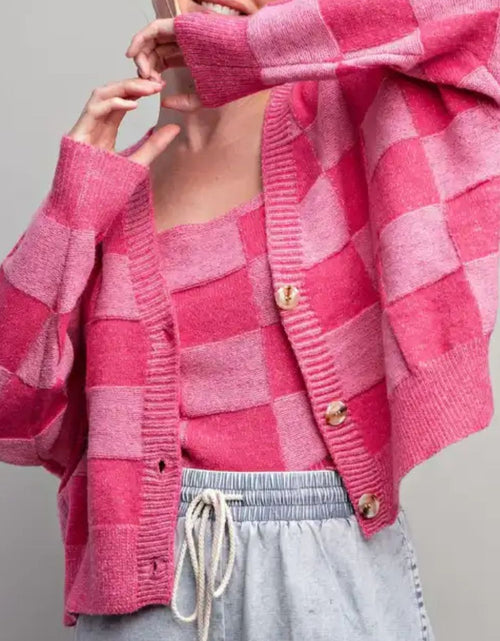 Load image into Gallery viewer, Checkered V-Neck Long Sleeve Cardigan
