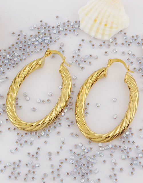 Load image into Gallery viewer, RMZ GOLD NYC 14k Gold Classic Oval Bamboo Hoop Earrings
