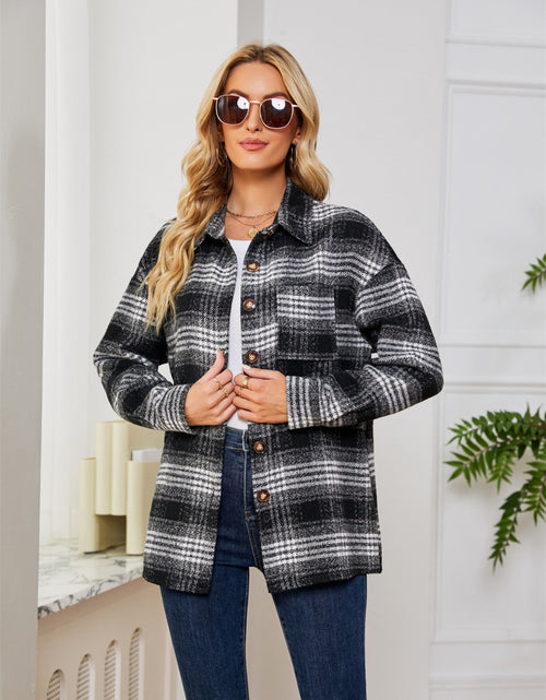 Load image into Gallery viewer, Plaid Collared Shirt Jacket
