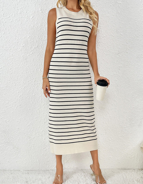 Load image into Gallery viewer, Round Neck Sleeve Midi Knit Dress
