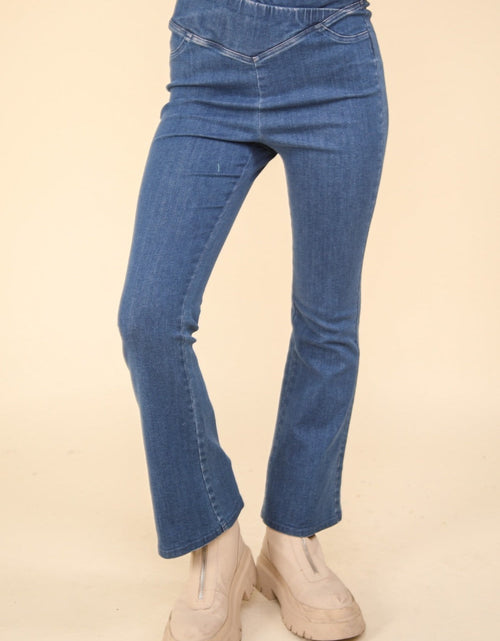 Load image into Gallery viewer, VERY J Washed Denim Stretchy Crossover Waist Leggings

