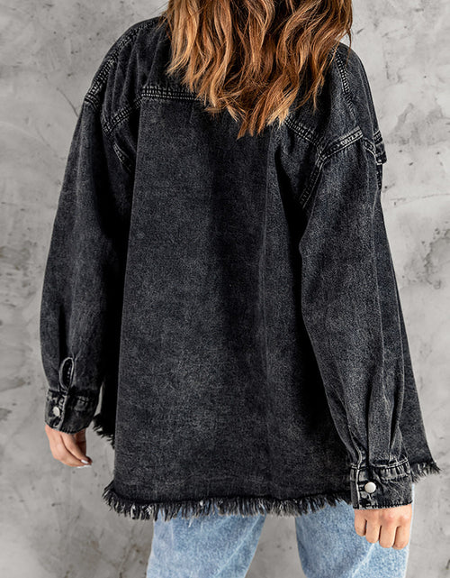 Load image into Gallery viewer, Button Up Pocketed Raw Hem Denim Jacket
