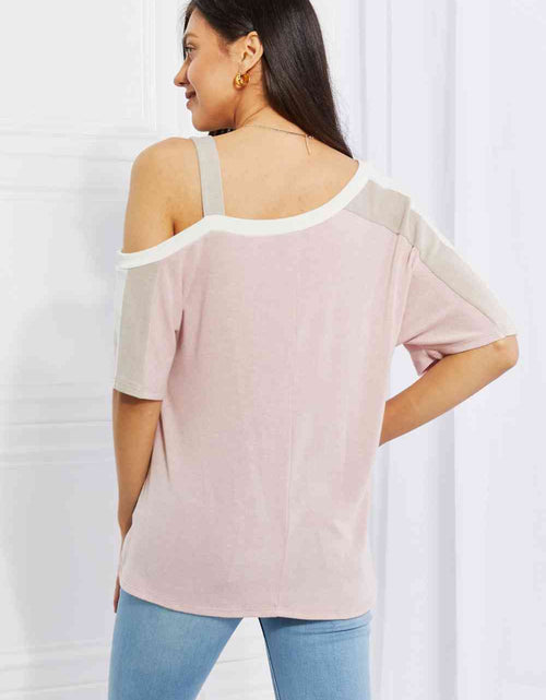 Load image into Gallery viewer, Andree by Unit Full Size Something Simple Cold Shoulder Tee
