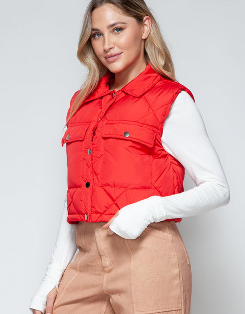 Load image into Gallery viewer, Snobbish Snap Down Quilted Crop Vest
