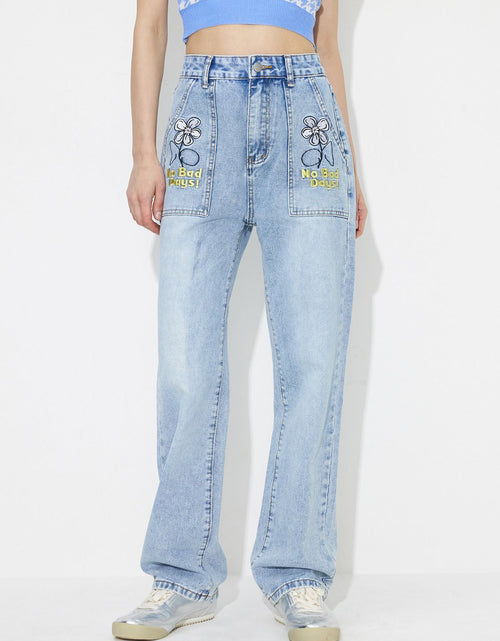 Load image into Gallery viewer, Flower High Rise Straight Leg Jeans with Pockets
