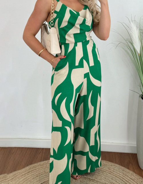 Load image into Gallery viewer, Two-Tone Spaghetti Strap Wide Leg Jumpsuit
