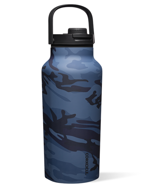 Load image into Gallery viewer, Series A Sport Jug by CORKCICLE.
