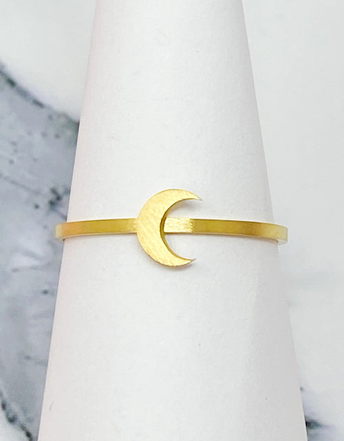 Load image into Gallery viewer, Tiny Figure Stackable Ring by Ellisonyoung.com
