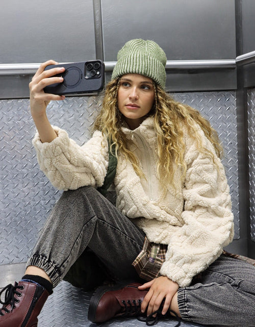 Load image into Gallery viewer, VERY J Fuzzy Fleece Half Zip Cable Pattern Sweatshirt
