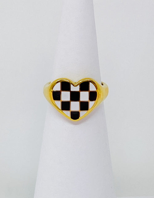 Load image into Gallery viewer, Checkered Heart Signet Ring by Ellisonyoung.com
