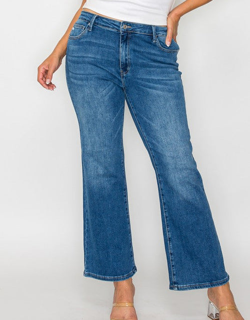 Load image into Gallery viewer, bytos Full Size Cat's Whiskers Mid Rise Ankle Jeans
