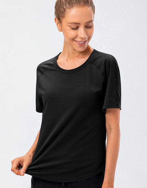 Load image into Gallery viewer, Round Neck Raglan Sleeve Active Tee

