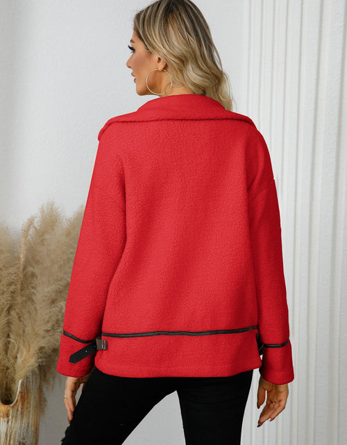 Load image into Gallery viewer, Pocketed Button Down Collared Neck Jacket
