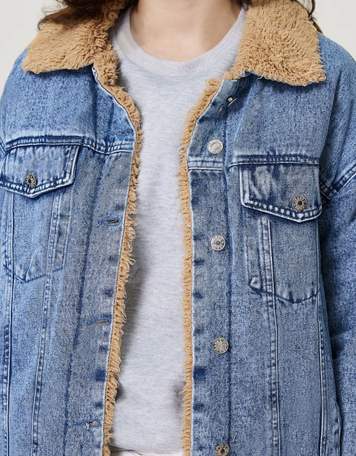 Load image into Gallery viewer, Button Up Collared Neck Plush Denim Jacket
