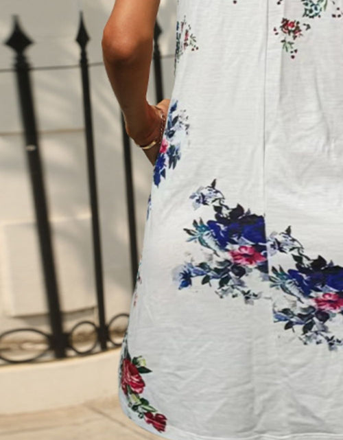 Load image into Gallery viewer, Shiny Printed Round Neck Sleeveless Dress with Pockets
