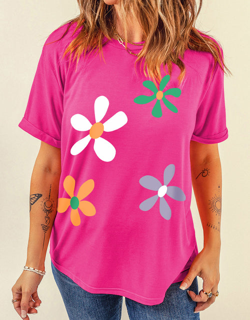Load image into Gallery viewer, Flower Round Neck Short Sleeve T-Shirt
