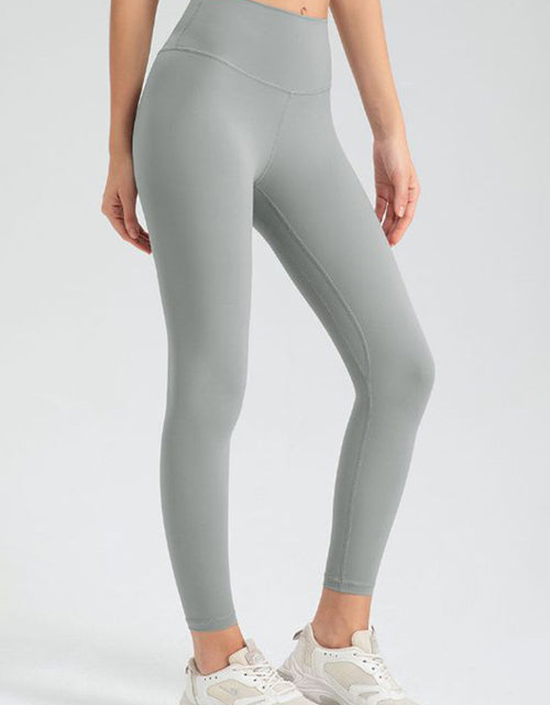 Load image into Gallery viewer, Wide Waistband Slim Fit Active Leggings
