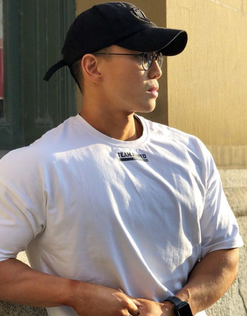Load image into Gallery viewer, Men's Round Neck Half Sleeve T-Shirt
