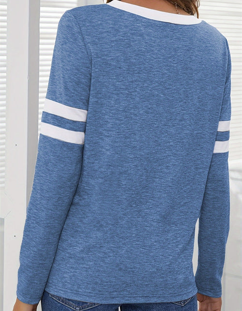 Load image into Gallery viewer, Heathered V-Neck Long Sleeve T-Shirt
