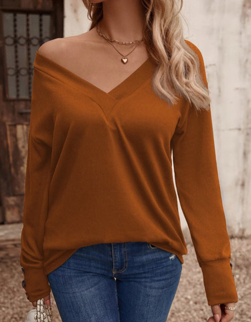 Load image into Gallery viewer, V-Neck Long Sleeve Top
