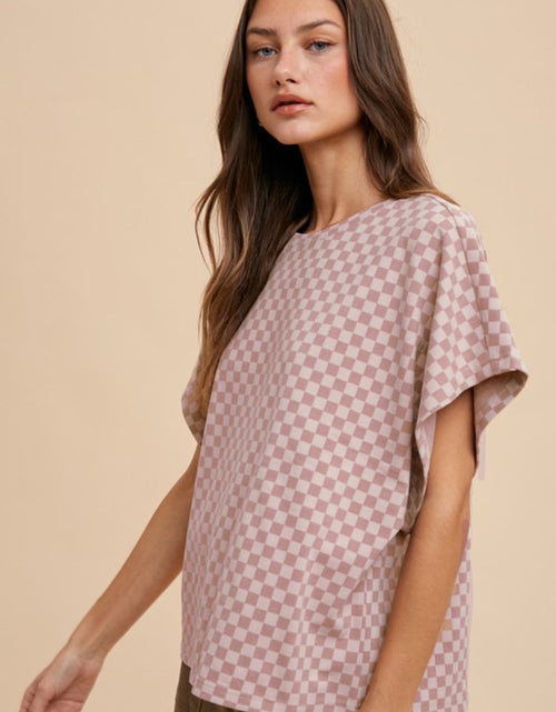 Load image into Gallery viewer, Annie Wear Checkered Round Neck Short Sleeve T-Shirt
