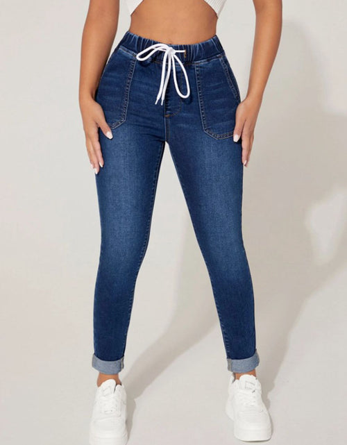 Load image into Gallery viewer, Drawstring Cropped Jeans
