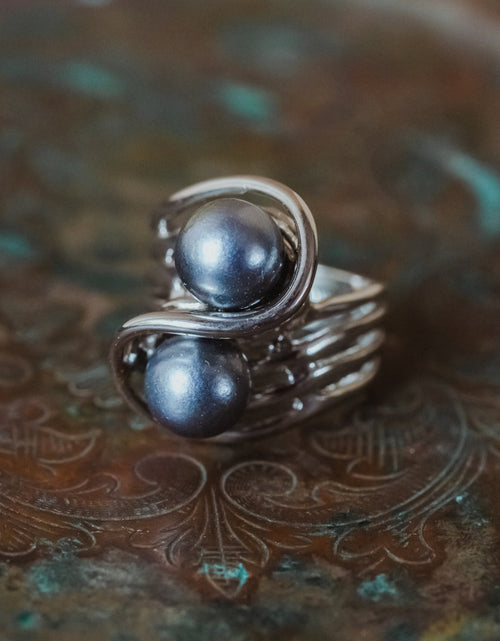 Load image into Gallery viewer, Vintage 1970's Cream Glass Pearl Ring 18k Yellow Gold Electroplated Made in USA by PVD Vintage Jewelry
