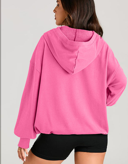 Load image into Gallery viewer, Pocketed Half Zip Long Sleeve Hoodie
