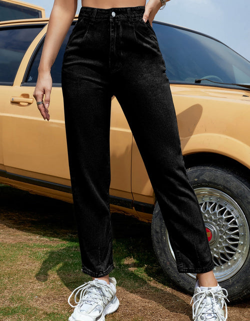 Load image into Gallery viewer, Straight Leg Jeans with Pockets
