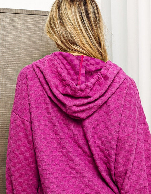 Load image into Gallery viewer, BiBi Brushed Checker Drawstring Long Sleeve Hoodie

