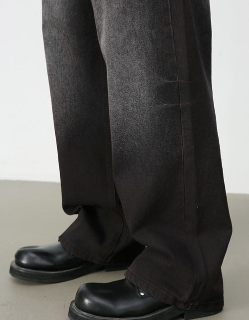 Load image into Gallery viewer, Men's Loose Fit Jeans with Pockets
