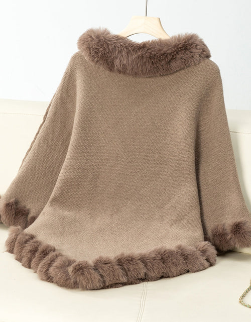 Load image into Gallery viewer, Fuzzy Trim Texture Three-Quarter Sleeve Poncho
