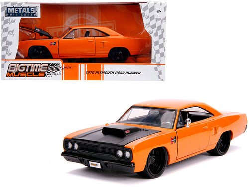 Load image into Gallery viewer, 1970 Plymouth Road Runner Orange with Black Hood "Bigtime Muscle" 1/24 Diecast Model Car by Jada
