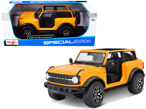 Load image into Gallery viewer, 2021 Ford Bronco Badlands Orange Metallic "Special Edition" 1/18 Diecast Model Car by Maisto
