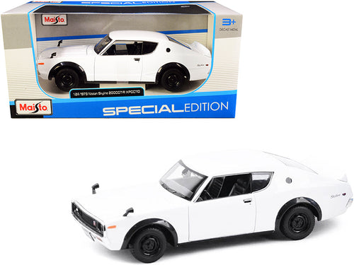 Load image into Gallery viewer, 1973 Nissan Skyline 2000GT-R (KPGC110) White "Special Edition" Series 1/24 Diecast Model Car by Maisto
