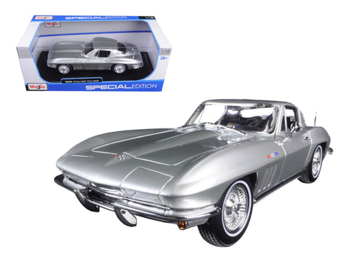 Load image into Gallery viewer, 1965 Chevrolet Corvette Silver "Special Edition" 1/18 Diecast Model Car by Maisto
