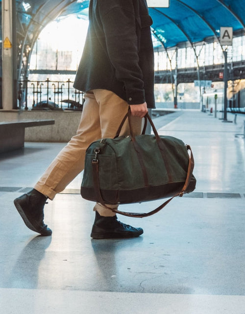 Load image into Gallery viewer, Weekender Bag
