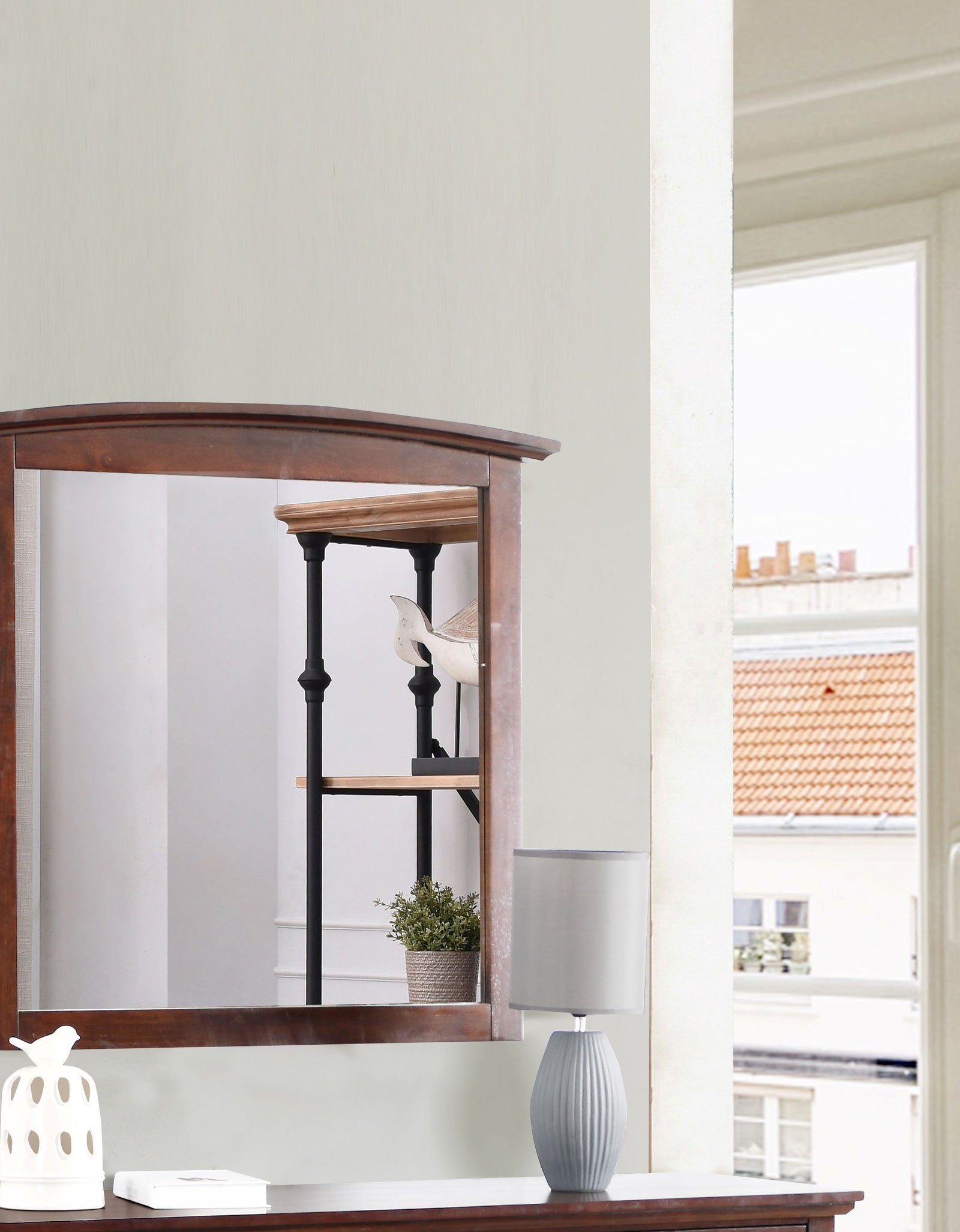 Elegant Wall Mirror by Couch.com