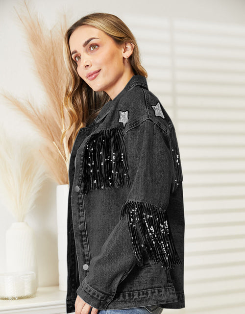 Load image into Gallery viewer, Fringe Detail Long Sleeve Denim Jacket
