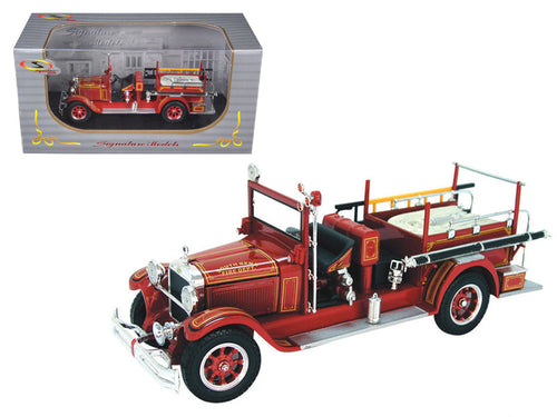 Load image into Gallery viewer, 1928 Studebaker Fire Engine Red 1/32 Diecast Model by Signature Models
