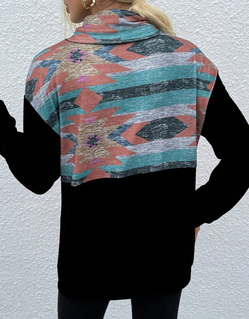 Load image into Gallery viewer, Shiny Geometric Drawstring Long-Sleeve Sweatshirt
