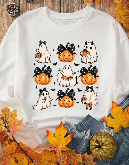 Load image into Gallery viewer, Pumpkin &amp; Ghost Round Neck Long Sleeve Sweatshirt
