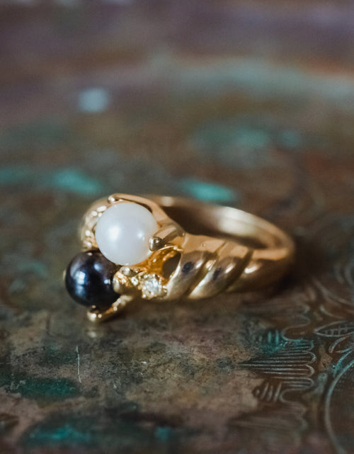 Load image into Gallery viewer, Vintage Ring Black and White Pearl with Crystal Ring 18k Gold Antique Womans Jewlery Handmade Size Rings R3326 by PVD Vintage Jewelry
