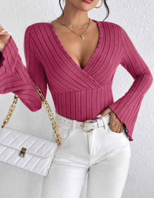 Load image into Gallery viewer, Ribbed Flare Sleeve Top
