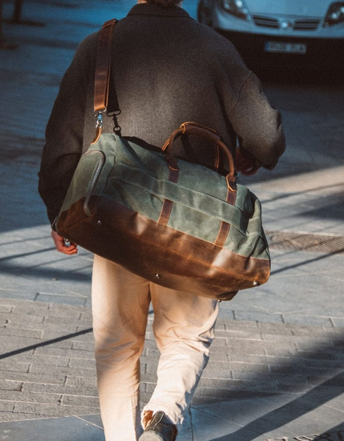 Load image into Gallery viewer, Weekender Bag

