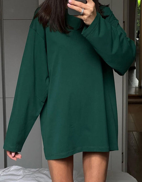 Load image into Gallery viewer, Round Neck Long Sleeve T-Shirt
