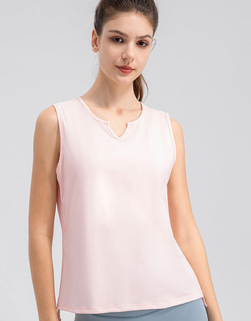 Load image into Gallery viewer, Notched Wide Strap Active Tank
