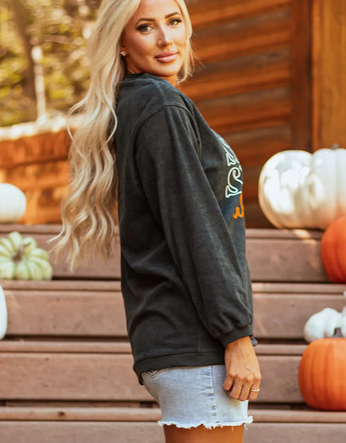Load image into Gallery viewer, Letter Graphic Round Neck Long Sleeve Sweatshirt
