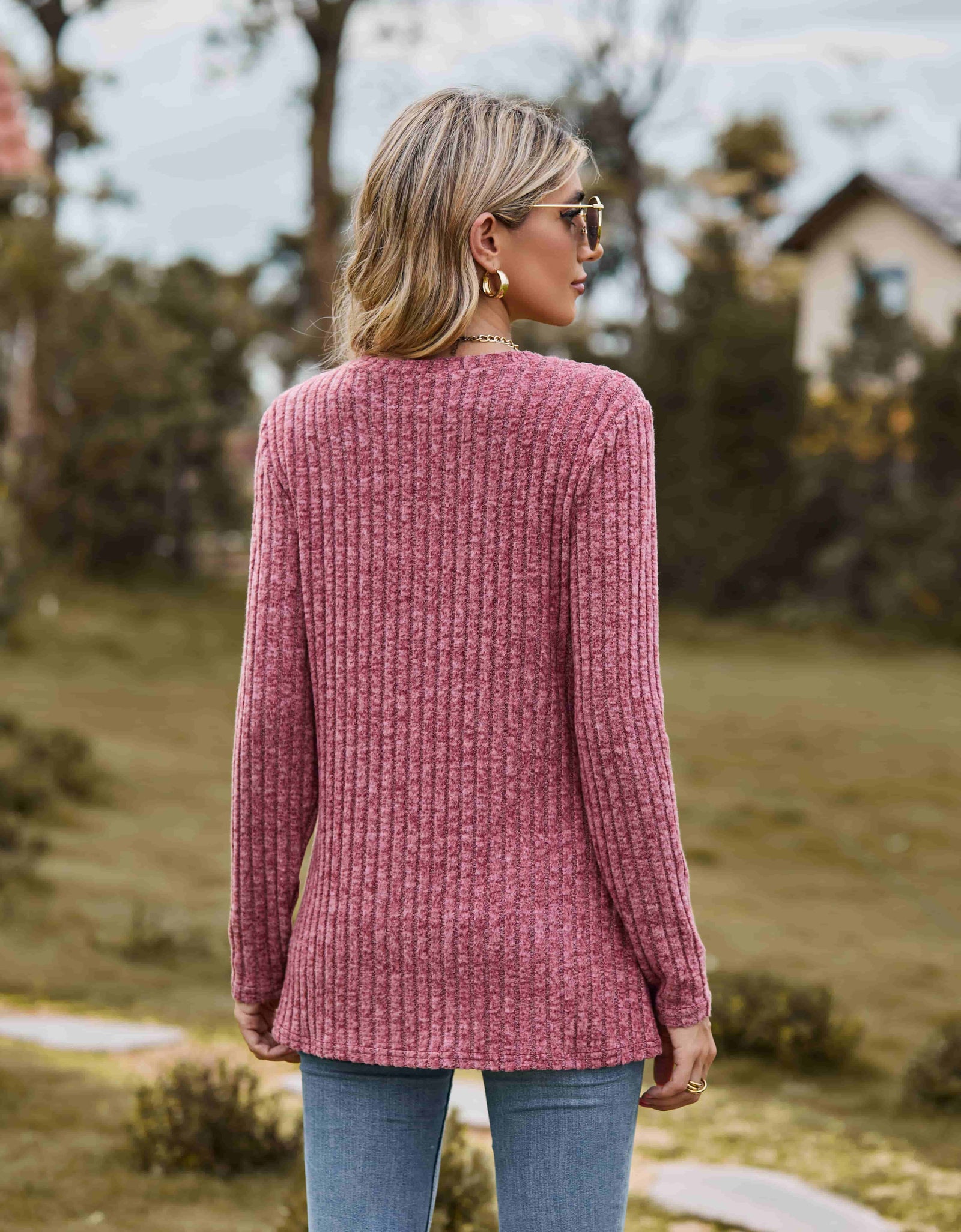 Ribbed Round Neck Long Sleeve Tee